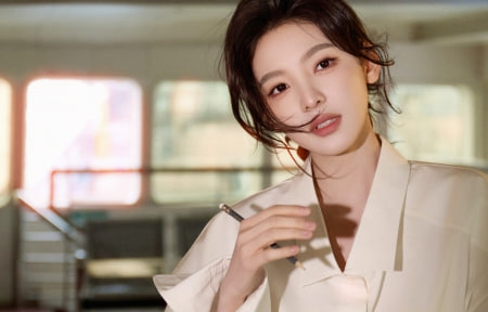 新上线悬疑剧《巷弄之中》- 全集连播